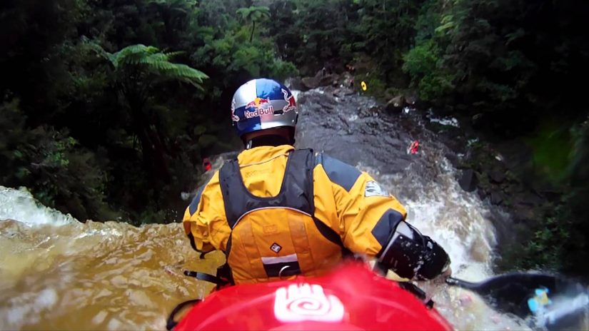 Kayak Kiss with Ben Brown | aquasport.tv