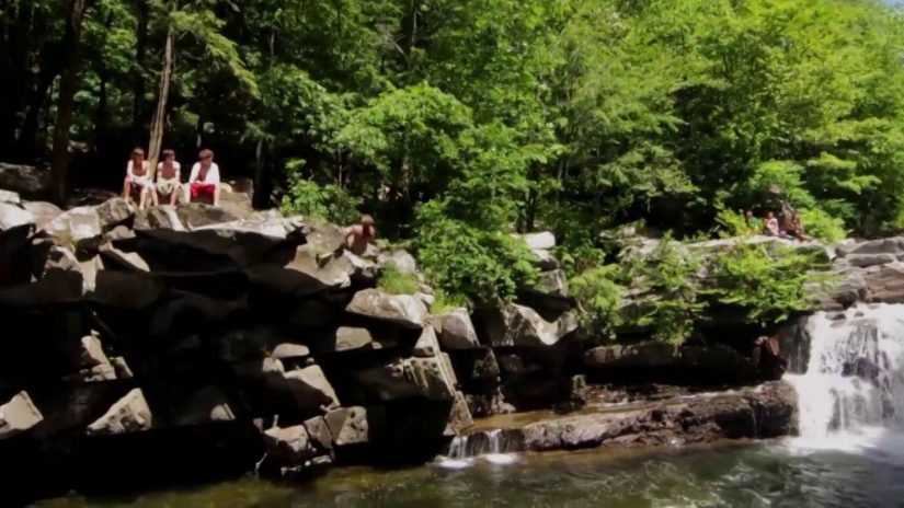 Vermont Cliff Jumping : Bartlett Falls | aquasport.tv