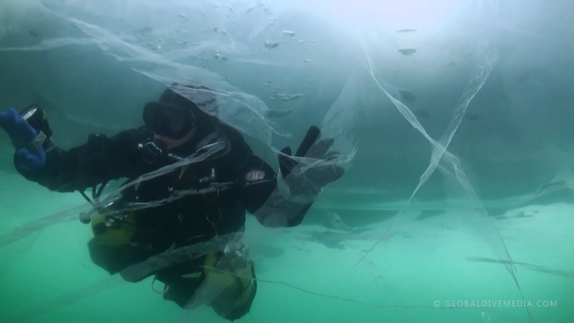 Ice diving in Lake Baikal, Siberia, Russia | aquasport.tv