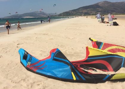 Kitesurfing in Tarifa | aquasport.tv