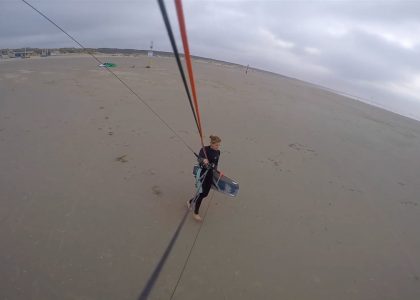 Low wind kitesurf session on the Northsea (Ijmuiden / Holland) | aquasport.tv